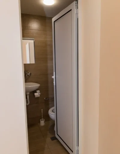 Тройна стая Единични легла ⏐ гр. Русе ⏐ Нощувки